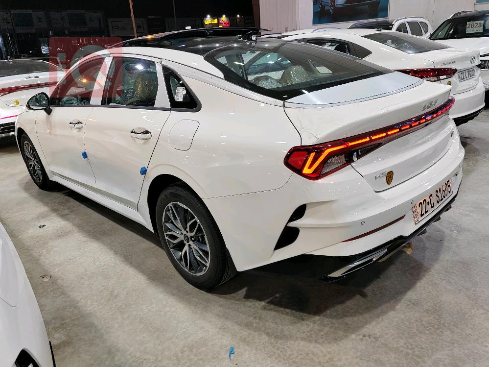 Kia K5